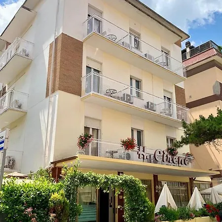 In Guest - New Cirene Big Quadruple 4 People Full Package